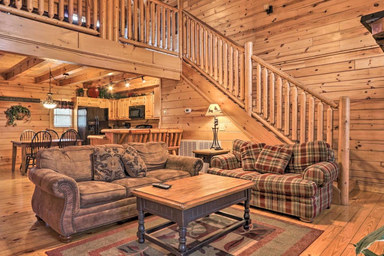 Pigeon Forge Cabin With Games, 1 Mi To Parkway! Exteriör bild
