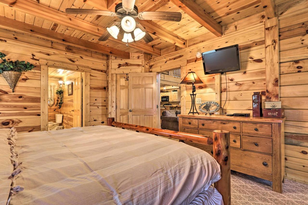 Pigeon Forge Cabin With Games, 1 Mi To Parkway! Exteriör bild