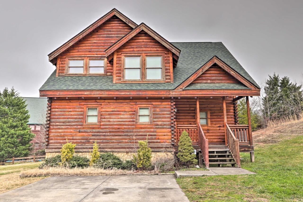Pigeon Forge Cabin With Games, 1 Mi To Parkway! Exteriör bild