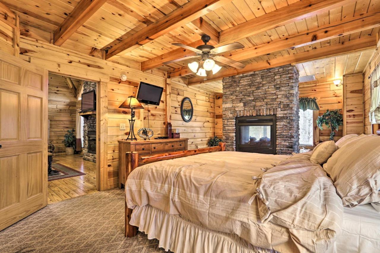 Pigeon Forge Cabin With Games, 1 Mi To Parkway! Exteriör bild