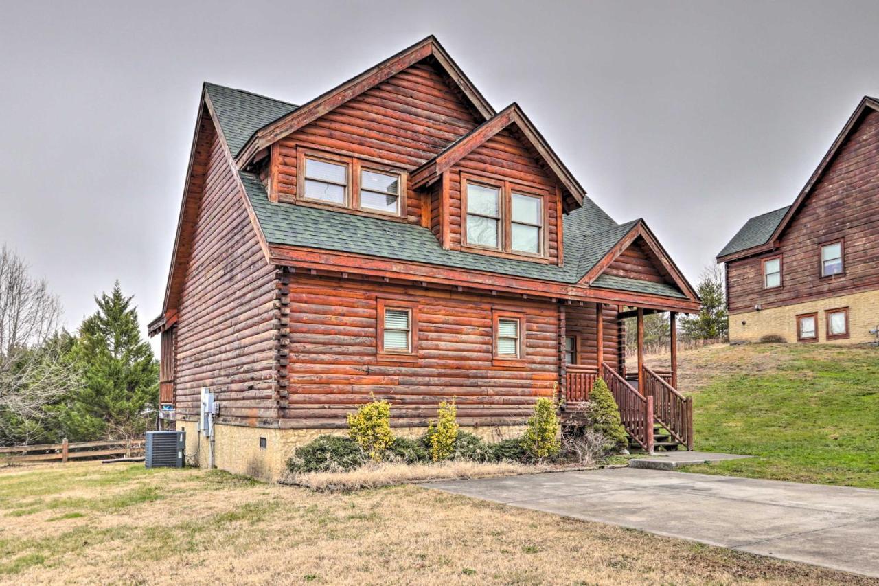 Pigeon Forge Cabin With Games, 1 Mi To Parkway! Exteriör bild